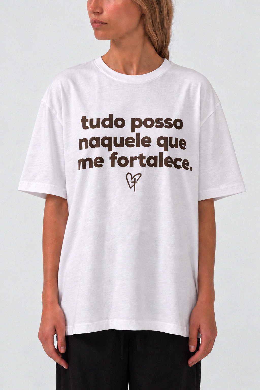 TUDO POSSO NAQUELE QUE ME FORTALECE.